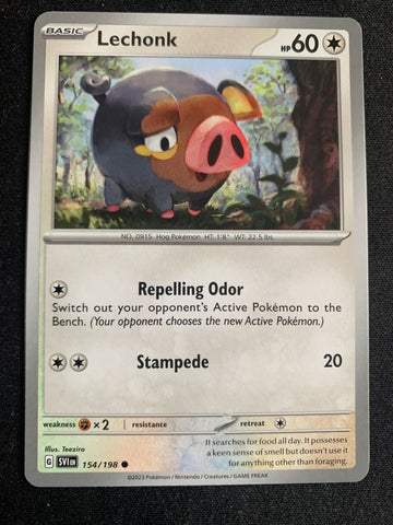 Lechonk (Englisch) 154/198 – Karmesin & Purpur – Pokémon Karte Matt